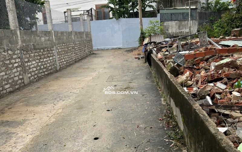 Bán đất 2 mặt kiệt Gò Dư, Hoà Minh. Cách bến xe chỉ 1,5km.